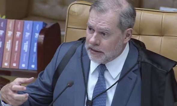 toffoli-se-declara-suspeito-e-