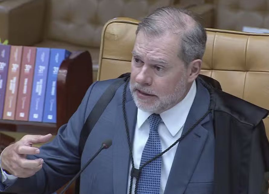 toffoli-se-declara-suspeito-e-