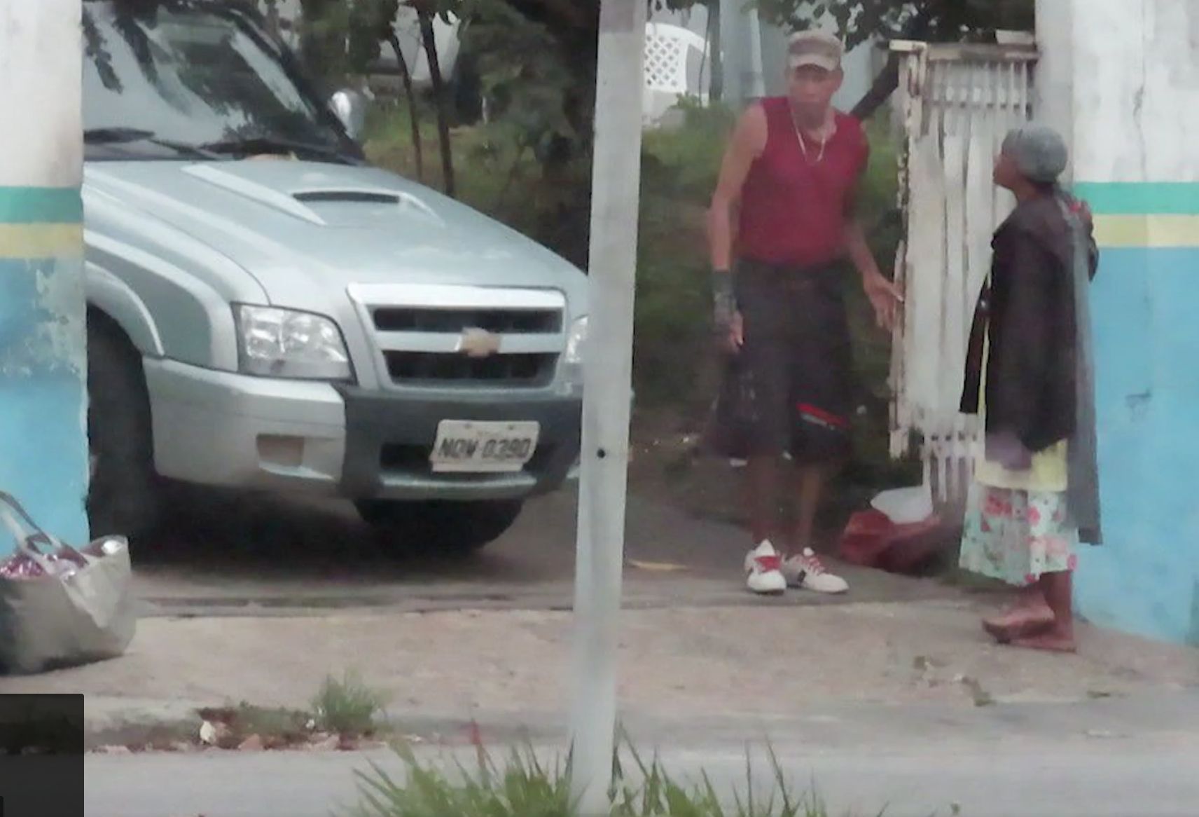 cadeia-com-jeito-de-colonia-de