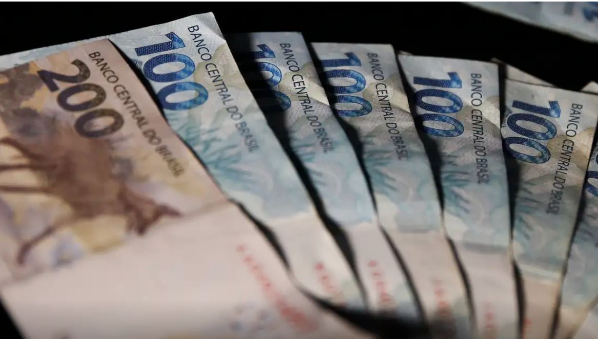 contas-publicas-tem-superavit-
