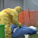 oms-diz-que-surto-de-ebola-em-