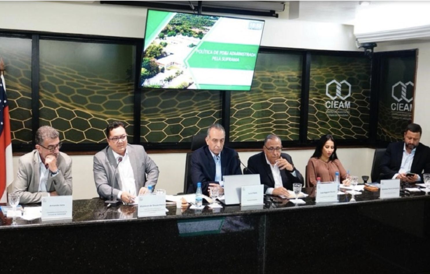 r-14-bilhao-suframa-apresenta-