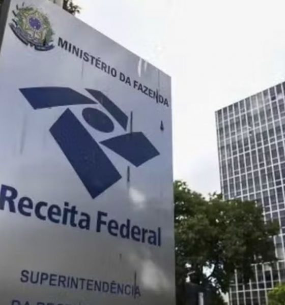 receita-notifica-971-mil-pesso