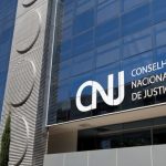 apos-voto-do-relator-cnj-adia-