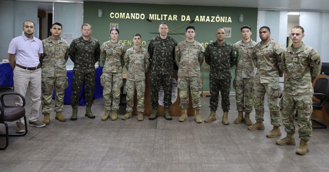 cadetes-da-academia-militar-do
