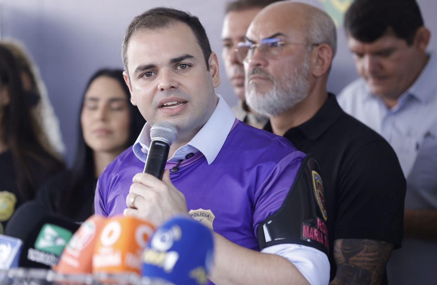 governador-do-amazonas-admite-