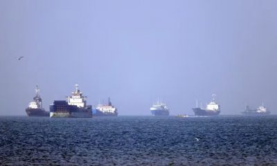 mais-de-600-navios-aguardam-lu