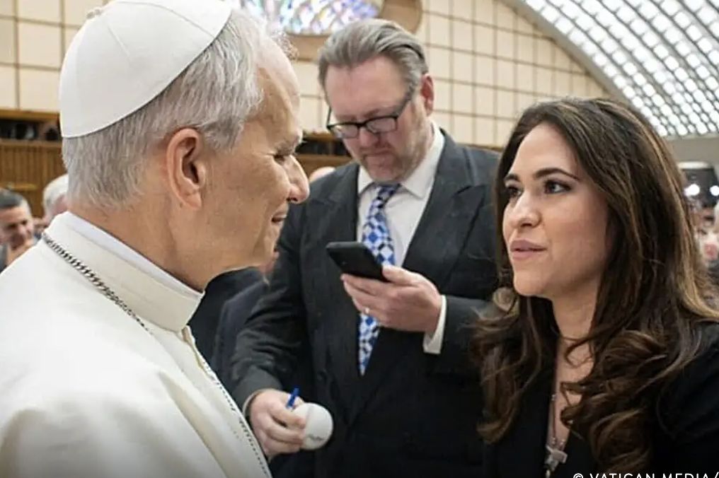 papa-nomeia-primeira-mulher-pa