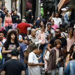 salarios-diminuem-pobreza-em-2