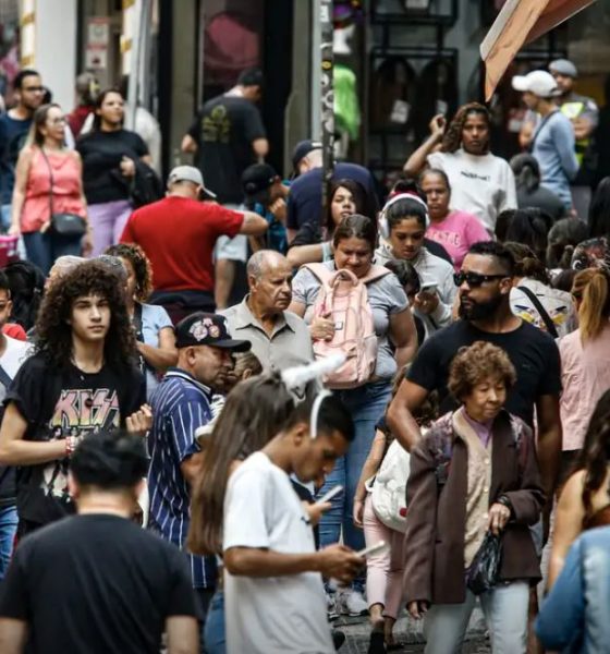 salarios-diminuem-pobreza-em-2