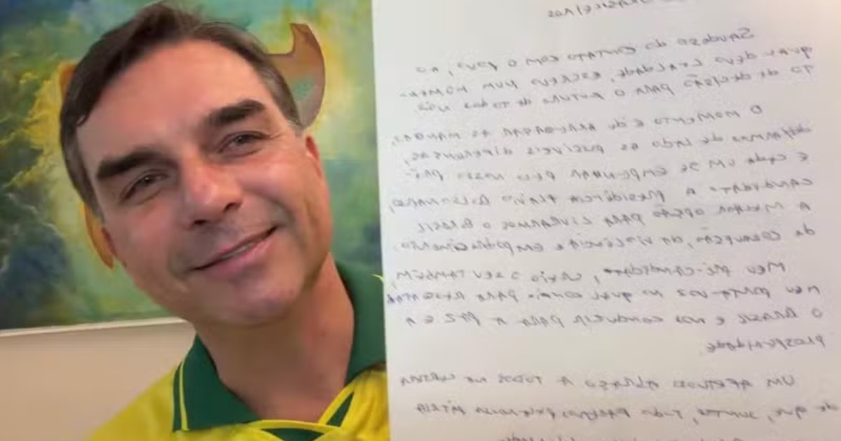 bolsonaro-contradiz-flavio-e-d