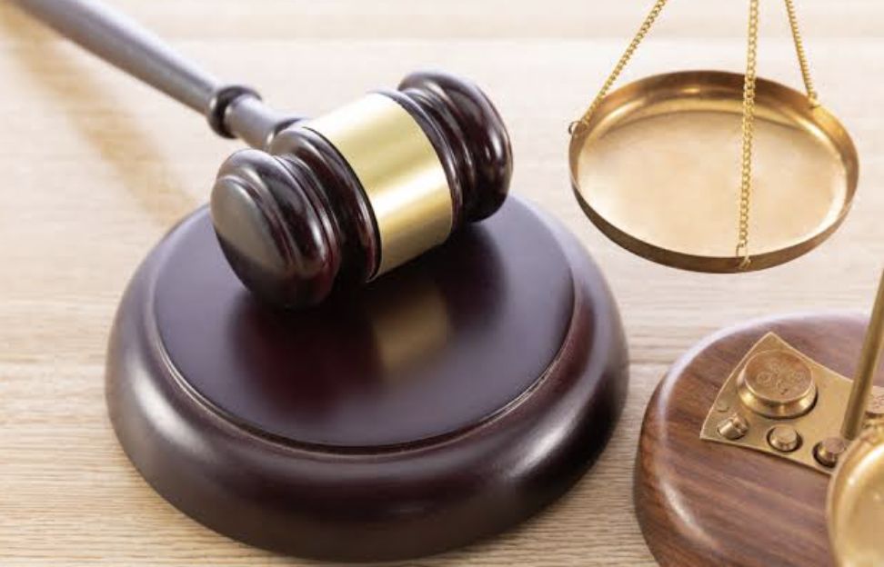 com-denuncia-do-mpam-justica-c