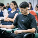com-mais-de-44-mil-vagas-uea-l