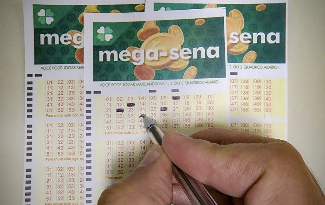 mega-sena-acumula-novamente-e-