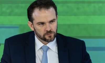 ministro-da-fazenda-chama-mile