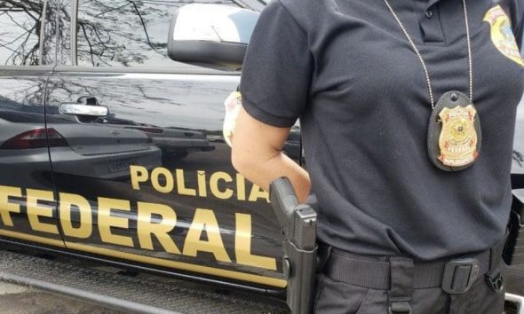 policia-federal-faz-buscas-por