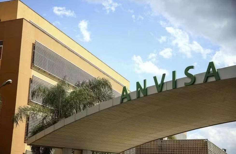anvisa-proibe-12-produtos-de-l