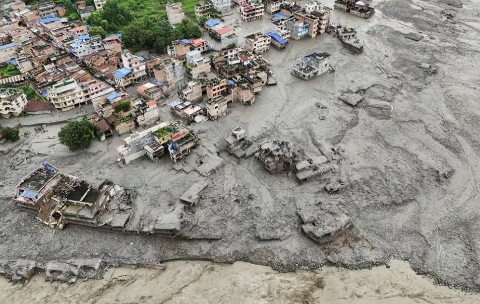 avalanche-no-nepal-e-no-tibete