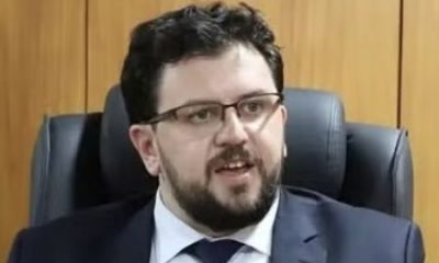 ex-chefe-de-gabinete-deixa-cam