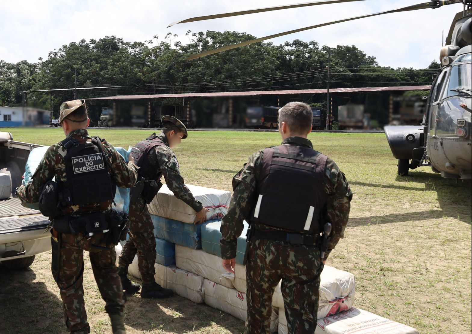 exercito-apreende-513-quilos-d
