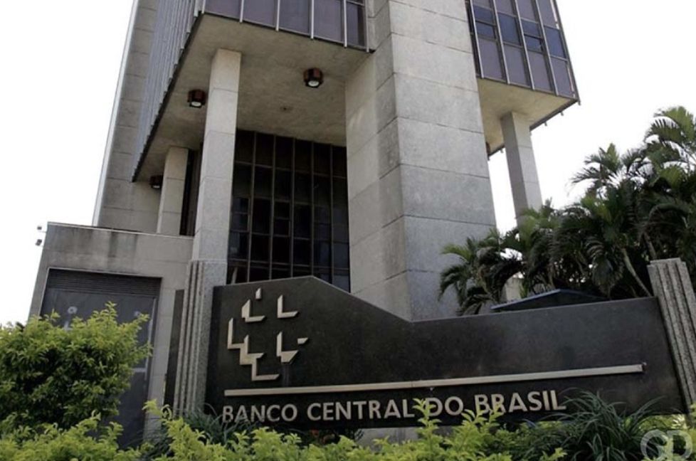 focus-mercado-reduz-projecao-d