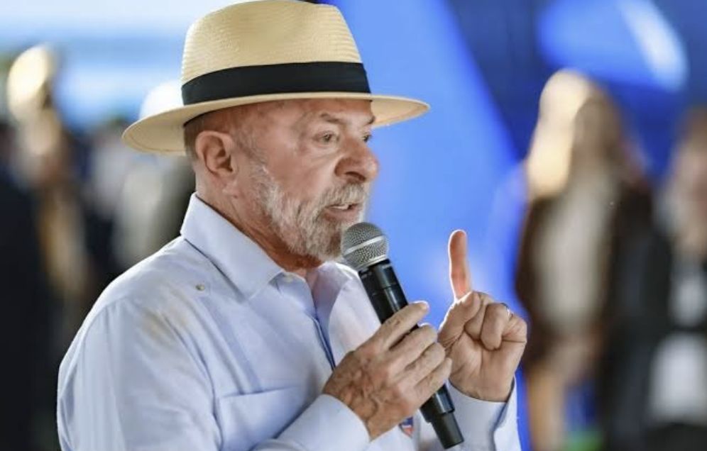 pt-oficializa-lula-como-candid
