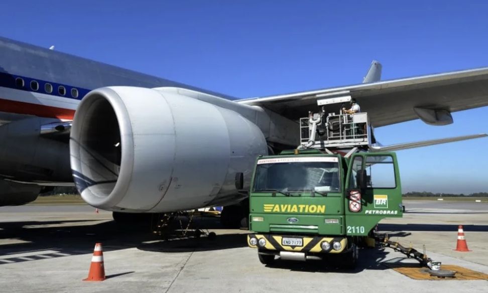 petrobras-anuncia-reajuste-de-